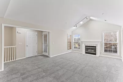 28471 Carlton Way Drive, Novi, MI 48377 - Photo 10