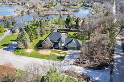 2750 Bayview Drive, Pinckney, MI 48169 - Photo 1