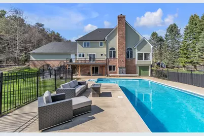 2750 Bayview Drive, Pinckney, MI 48169 - Photo 60