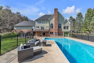 2750 Bayview Dr, Pinckney, MI 48169 - Photo 60