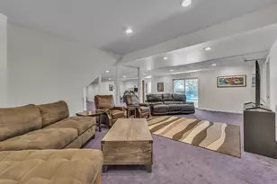 2750 Bayview Dr, Pinckney, MI 48169 - Photo 52