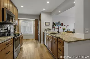 400 Lakeview Ct, Spring Lake, MI 49456 - Photo 14