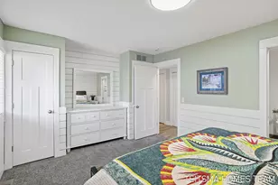 400 Lakeview Ct, Spring Lake, MI 49456 - Photo 28