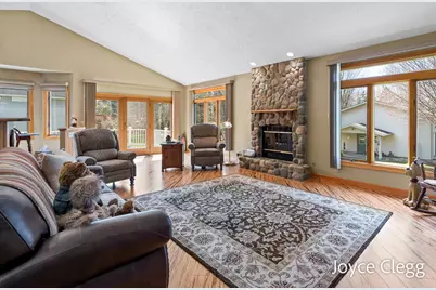 4596 Jack Pine Drive, Holland, MI 49423 - Photo 8
