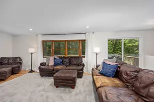 1059 Cumberland Ave SE, Lowell, MI 49331 - Photo 12