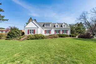 918 Nichols Rd, Kalamazoo, MI 49006 - Photo 1