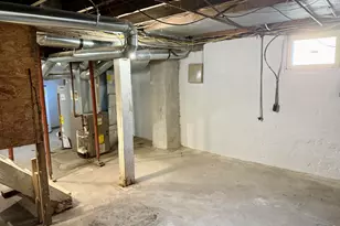 71 W Burnham Street W, Battle Creek, MI 49015 - Photo 24