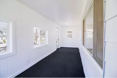 71 W Burnham Street W, Battle Creek, MI 49015 - Photo 4