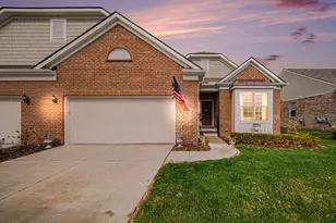 3376 Bella Vista Dr, Ann Arbor, MI 48108 - Photo 2