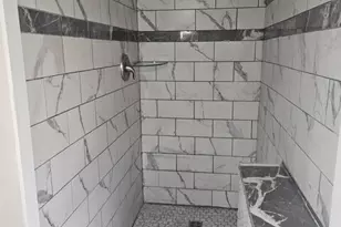 717 Bristol St, Adrian, MI 49221 - Photo 14