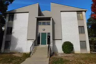 32005 W 12 Mile Rd, Farmington Hills, MI 48334 - Photo 2