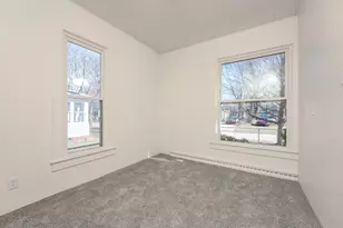 758 Pearl St, Benton Harbor, MI 49022 - Photo 8