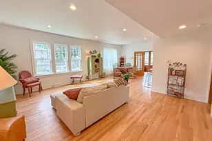 402 S Main St, Berrien Springs, MI 49103 - Photo 8
