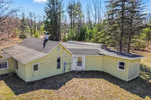 10553 US-31, Free Soil, MI 49411 - Photo 22