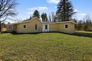 10553 US-31, Free Soil, MI 49411 - Photo 4