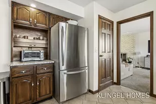 19094 Walden Dr, Spring Lake, MI 49456 - Photo 12