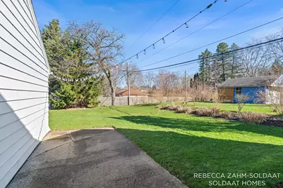 2457 Coit Avenue NE, Grand Rapids, MI 49505 - Photo 36