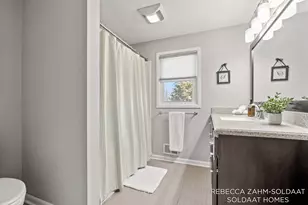 2457 Coit Ave NE, Grand Rapids, MI 49505 - Photo 32