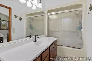 1661 68th St, Fennville, MI 49408 - Photo 12