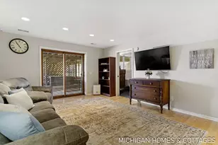 1661 68th St, Fennville, MI 49408 - Photo 16