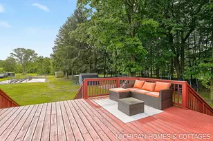 1661 68th St, Fennville, MI 49408 - Photo 22
