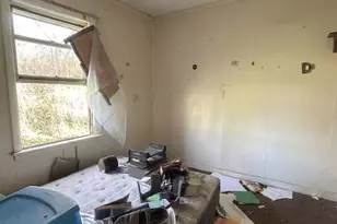 2742 Territorial Rd, Benton Harbor, MI 49022 - Photo 12