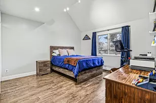 3342 Washington Ave, Saint Joseph, MI 49085 - Photo 12