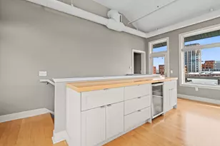 230 N Kalamazoo Mall, Kalamazoo, MI 49007 - Photo 24