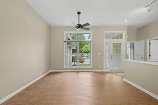 982 Sunflower Ct, Holland, MI 49424 - Photo 4
