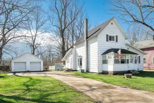 122 Mitchell St, Otsego, MI 49078 - Photo 2