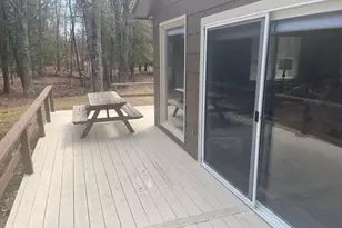 617 N Croswell Ave, White Cloud, MI 49349 - Photo 6