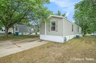 14474 Winding Creek Ln, West Olive, MI 49460 - Photo 2