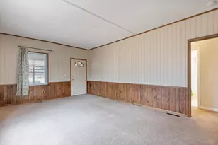 986 N Prospect Rd, Ypsilanti, MI 48198 - Photo 18