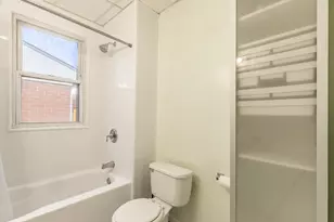 986 N Prospect Rd, Ypsilanti, MI 48198 - Photo 32