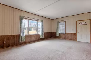 986 N Prospect Rd, Ypsilanti, MI 48198 - Photo 22