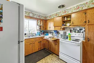 9235 Lapeer Rd, Davison, MI 48423 - Photo 8