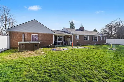 9235 Lapeer Road, Davison, MI 48423 - Photo 24