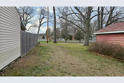 209 S Marshall Street, New Buffalo, MI 49117 - Photo 6