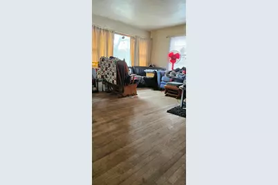 209 S Marshall Street, New Buffalo, MI 49117 - Photo 2