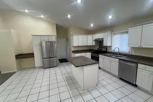 15338 Flanders St, Southgate, MI 48195 - Photo 10