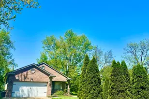 15338 Flanders St, Southgate, MI 48195 - Photo 2