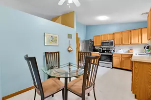 21910 River Ridge Trail, Farmington, MI 48335 - Photo 22