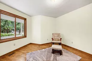 2875 Trailwood Ln, Ann Arbor, MI 48105 - Photo 12