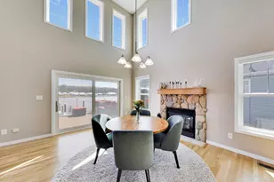 425 Island Pointe Dr, Saint Joseph, MI 49085 - Photo 16