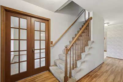 37962 Munger Drive, Livonia, MI 48154 - Photo 2