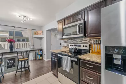 8574 Spinnaker Way, Ypsilanti, MI 48197 - Photo 16