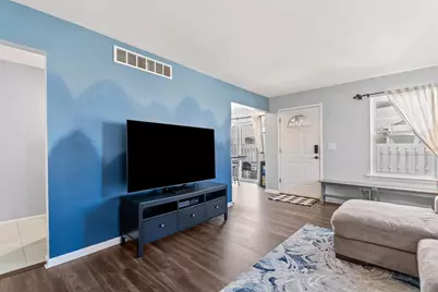 8574 Spinnaker Way, Ypsilanti, MI 48197 - Photo 10