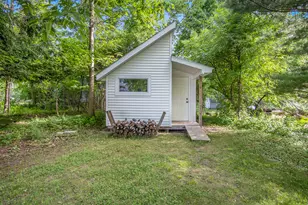 620 N Lakeshore Dr, Ludington, MI 49431 - Photo 28