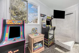 620 N Lakeshore Dr, Ludington, MI 49431 - Photo 12