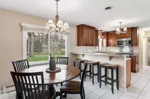 70032 Oak Leaf Dr, Edwardsburg, MI 49112 - Photo 16